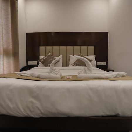 Studioz Paradise Hills Mussoorie Eksteriør bilde