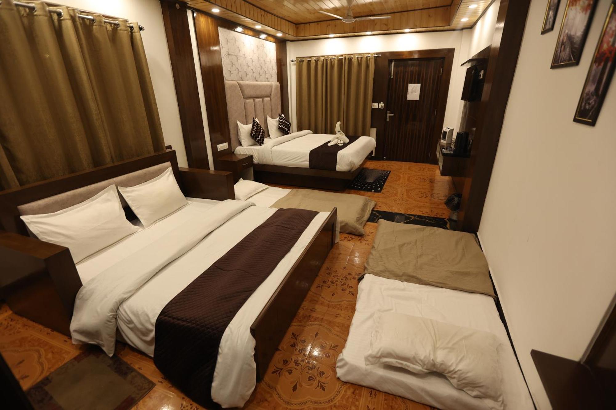 Studioz Paradise Hills Mussoorie Eksteriør bilde