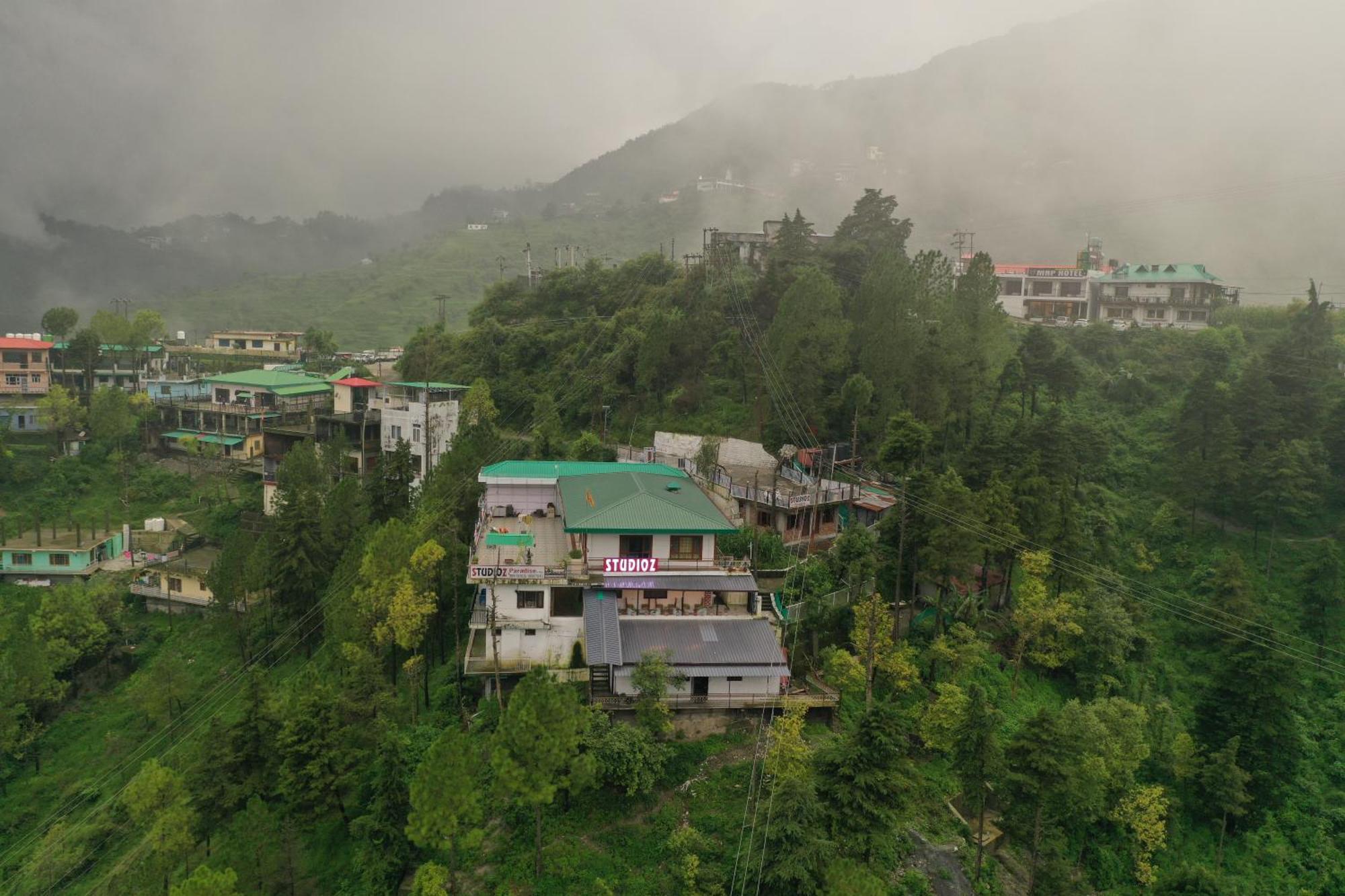 Studioz Paradise Hills Mussoorie Eksteriør bilde