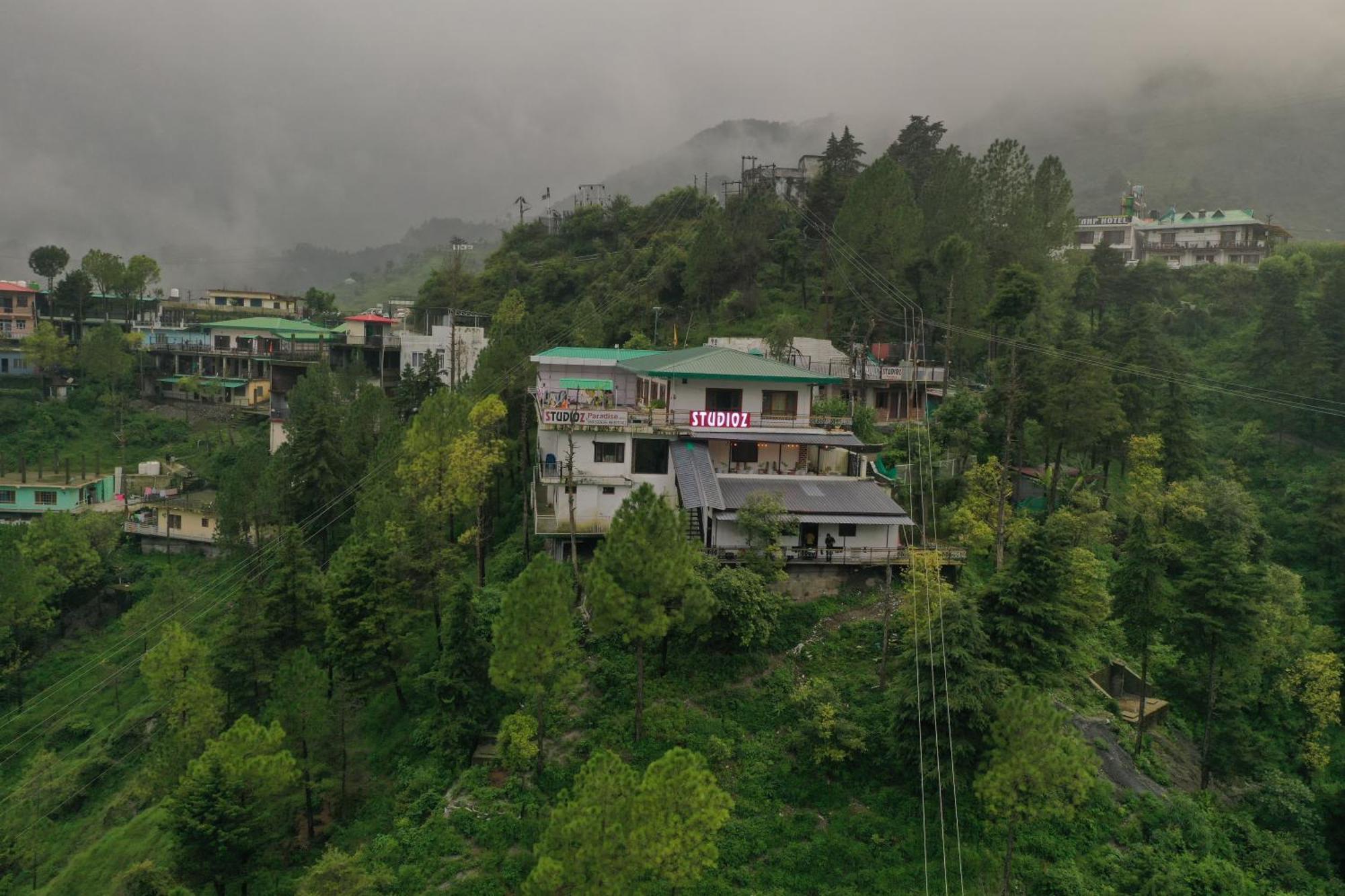 Studioz Paradise Hills Mussoorie Eksteriør bilde