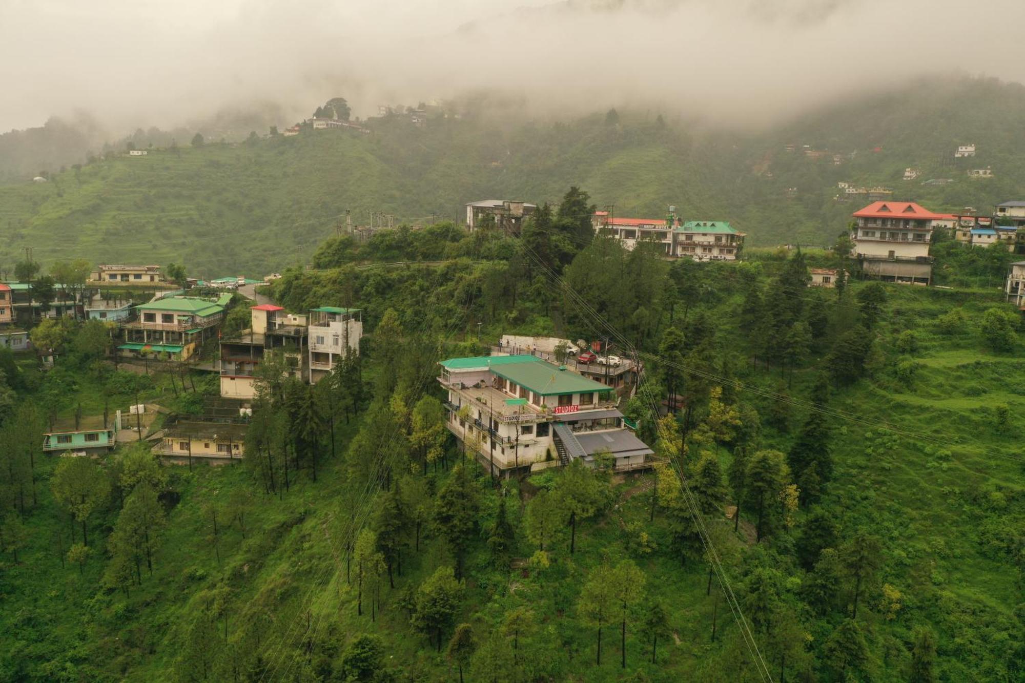 Studioz Paradise Hills Mussoorie Eksteriør bilde