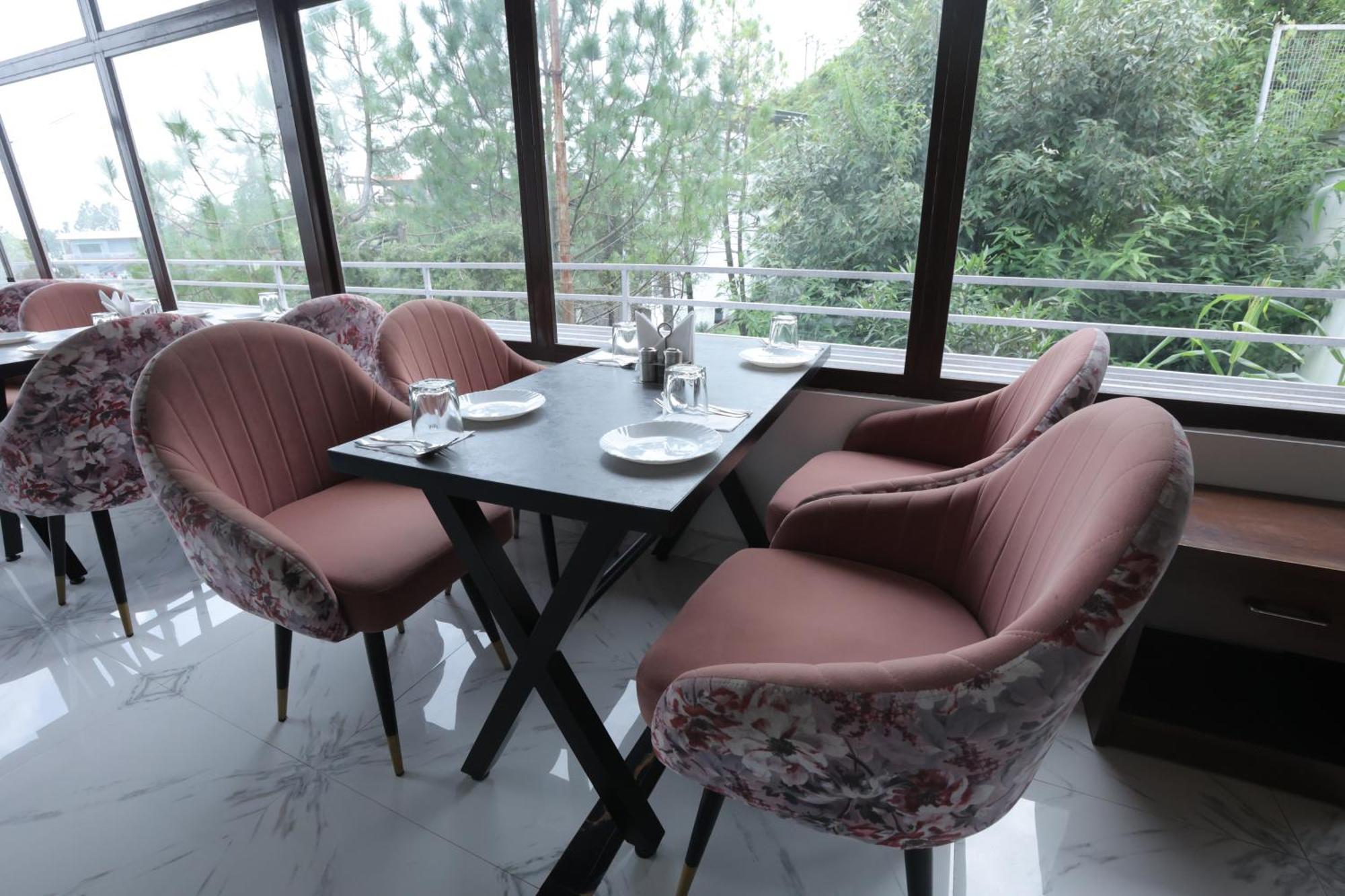 Studioz Paradise Hills Mussoorie Eksteriør bilde