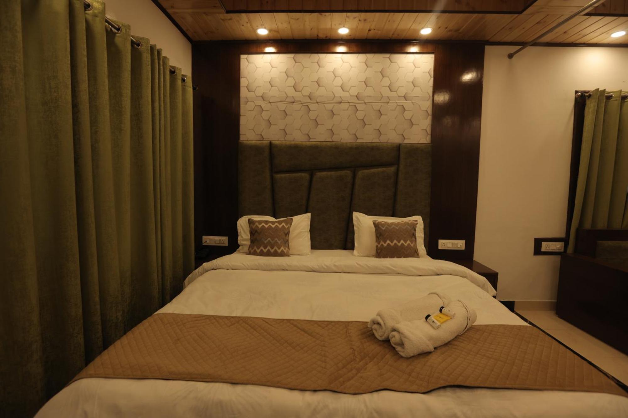 Studioz Paradise Hills Mussoorie Eksteriør bilde