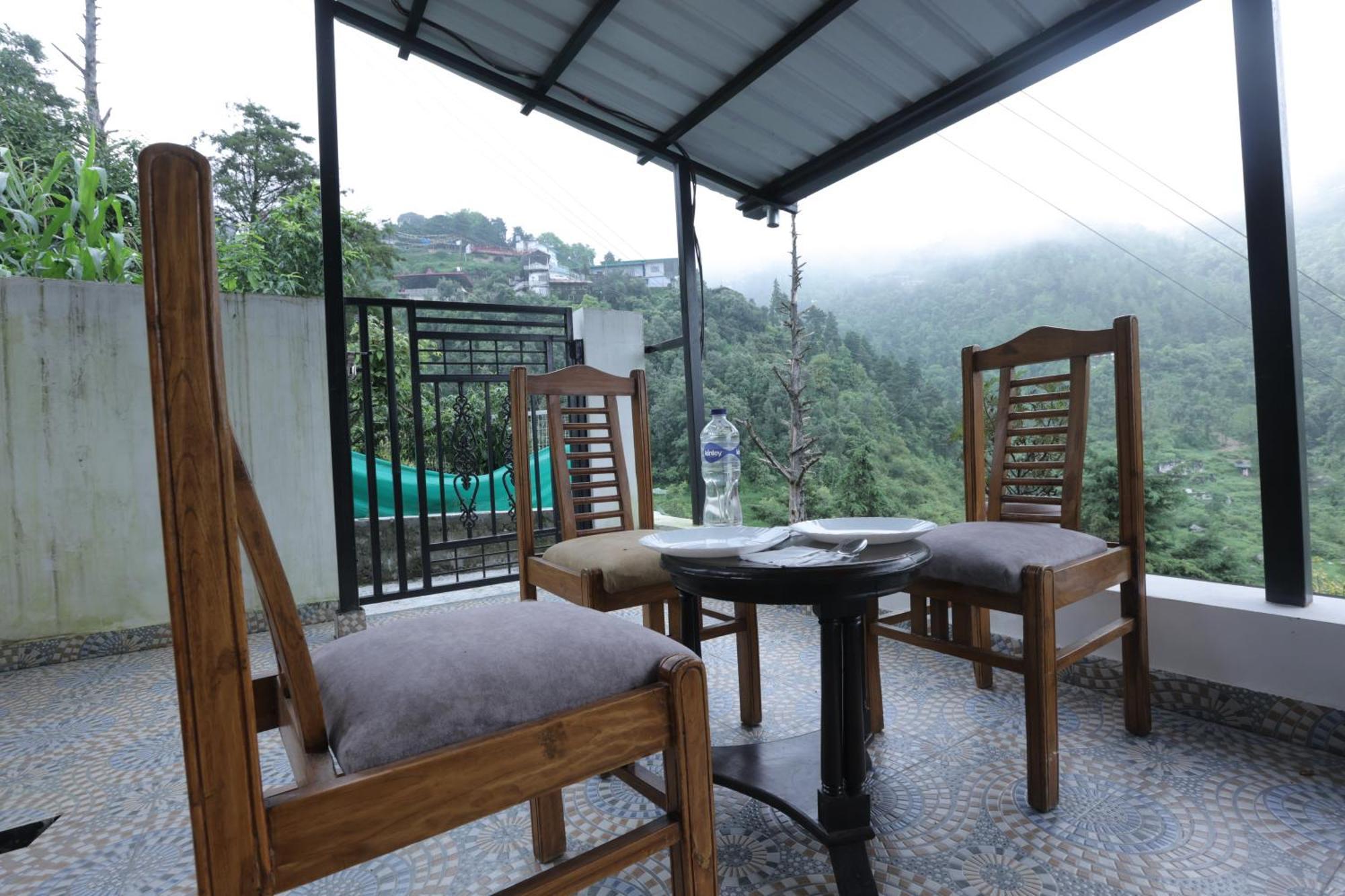 Studioz Paradise Hills Mussoorie Eksteriør bilde
