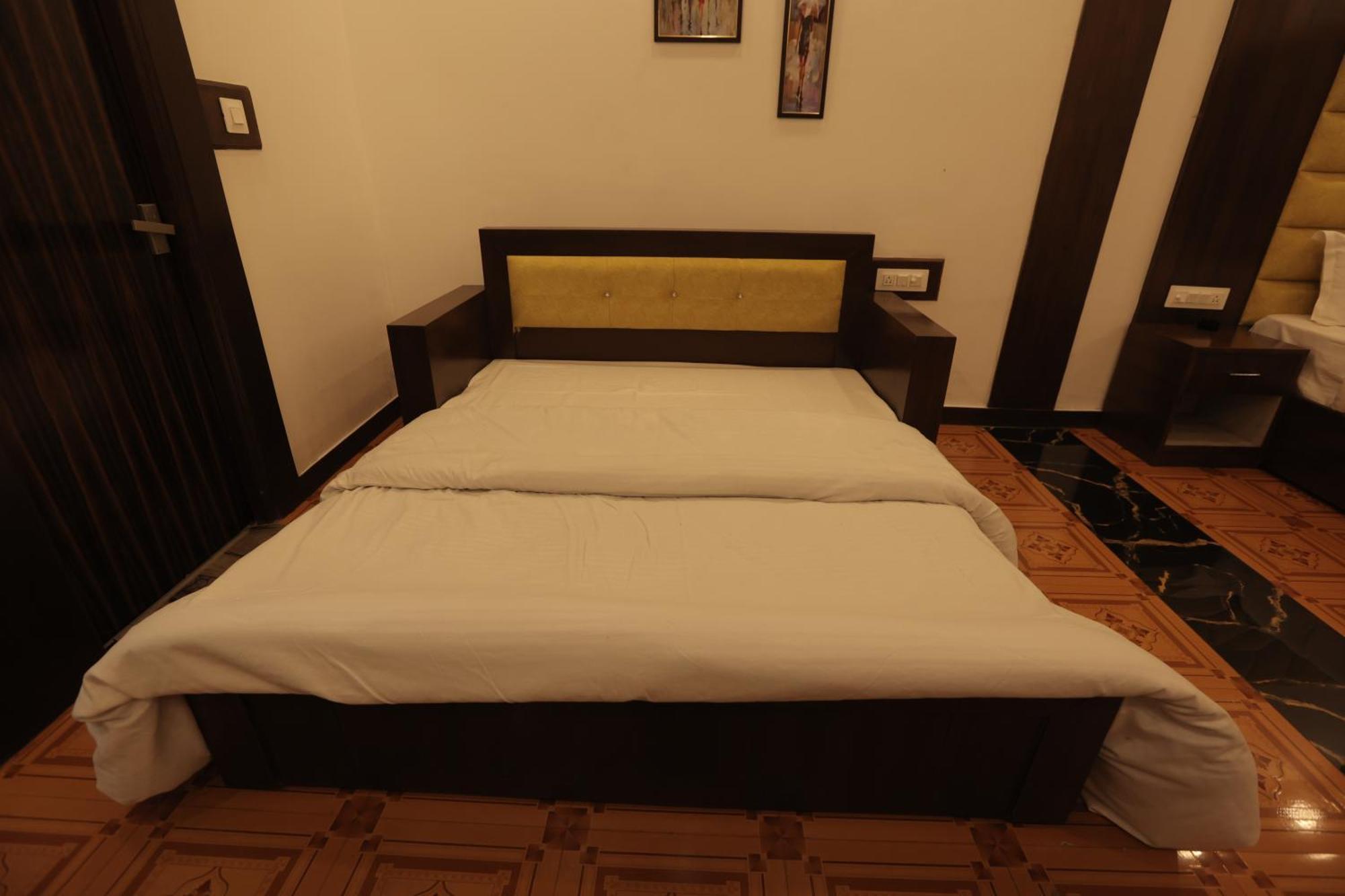 Studioz Paradise Hills Mussoorie Eksteriør bilde