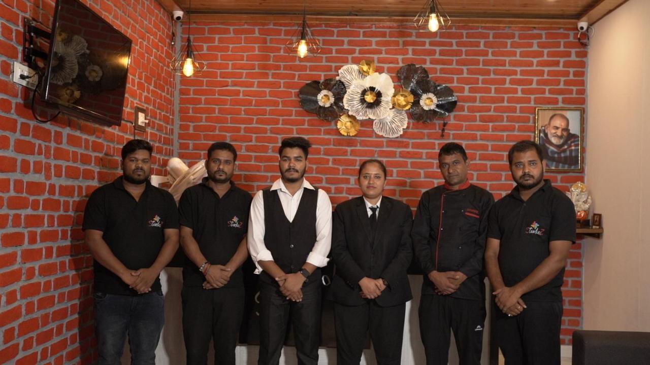Studioz Paradise Hills Mussoorie Eksteriør bilde